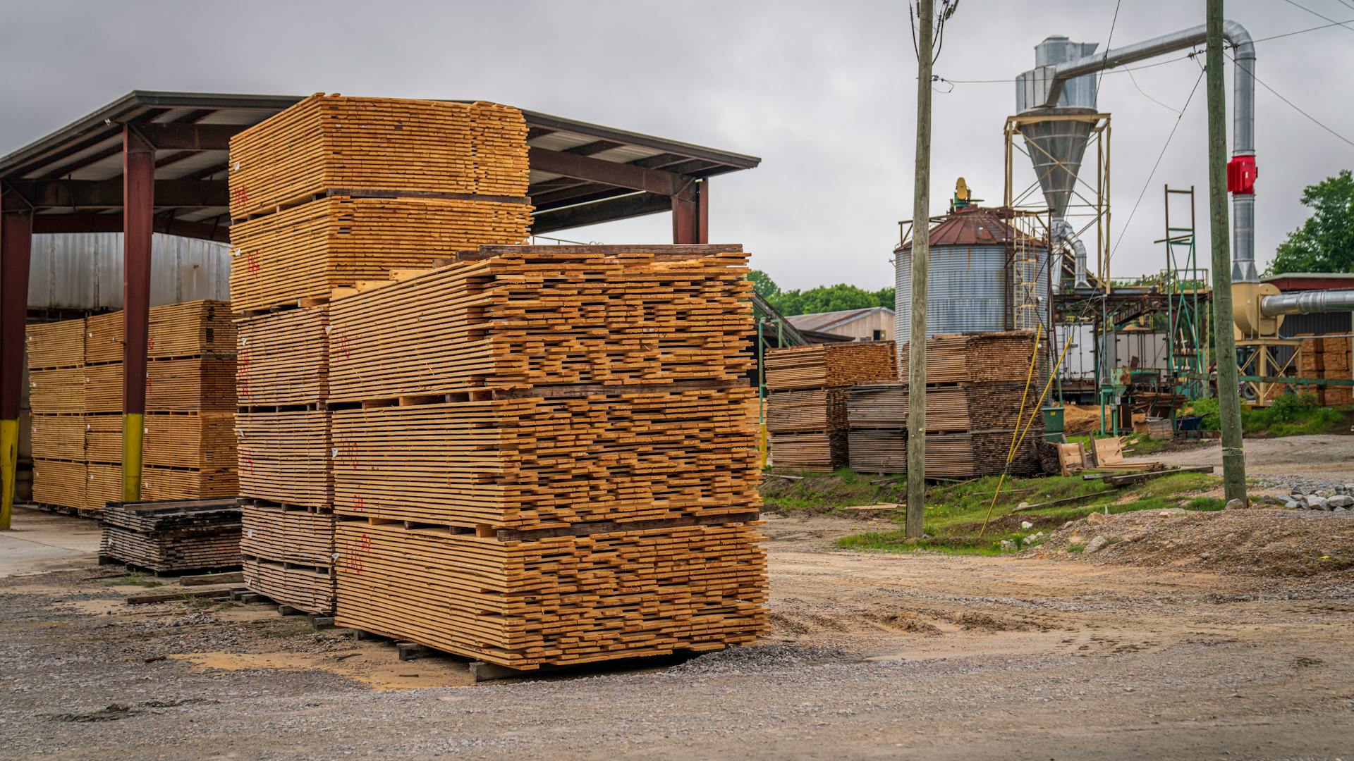 Склад пиломатериалов — ГРАФИТ, Сокол, Вологодская область